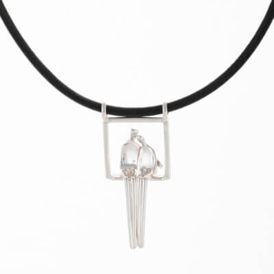 Close to me pendant in silver