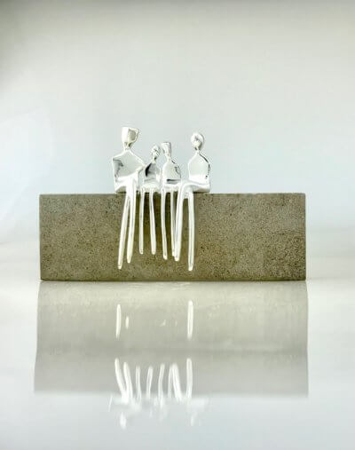 Family of four caress silver front