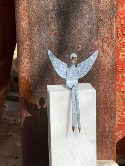 Limited edition white/gray Angel