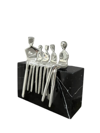 Bespoke silver family portrait by Yenny Cocq