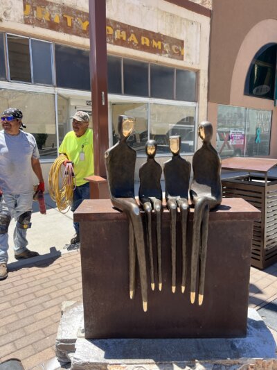 Large public sculpture by Yenny Cocq, Main street sculpture walk