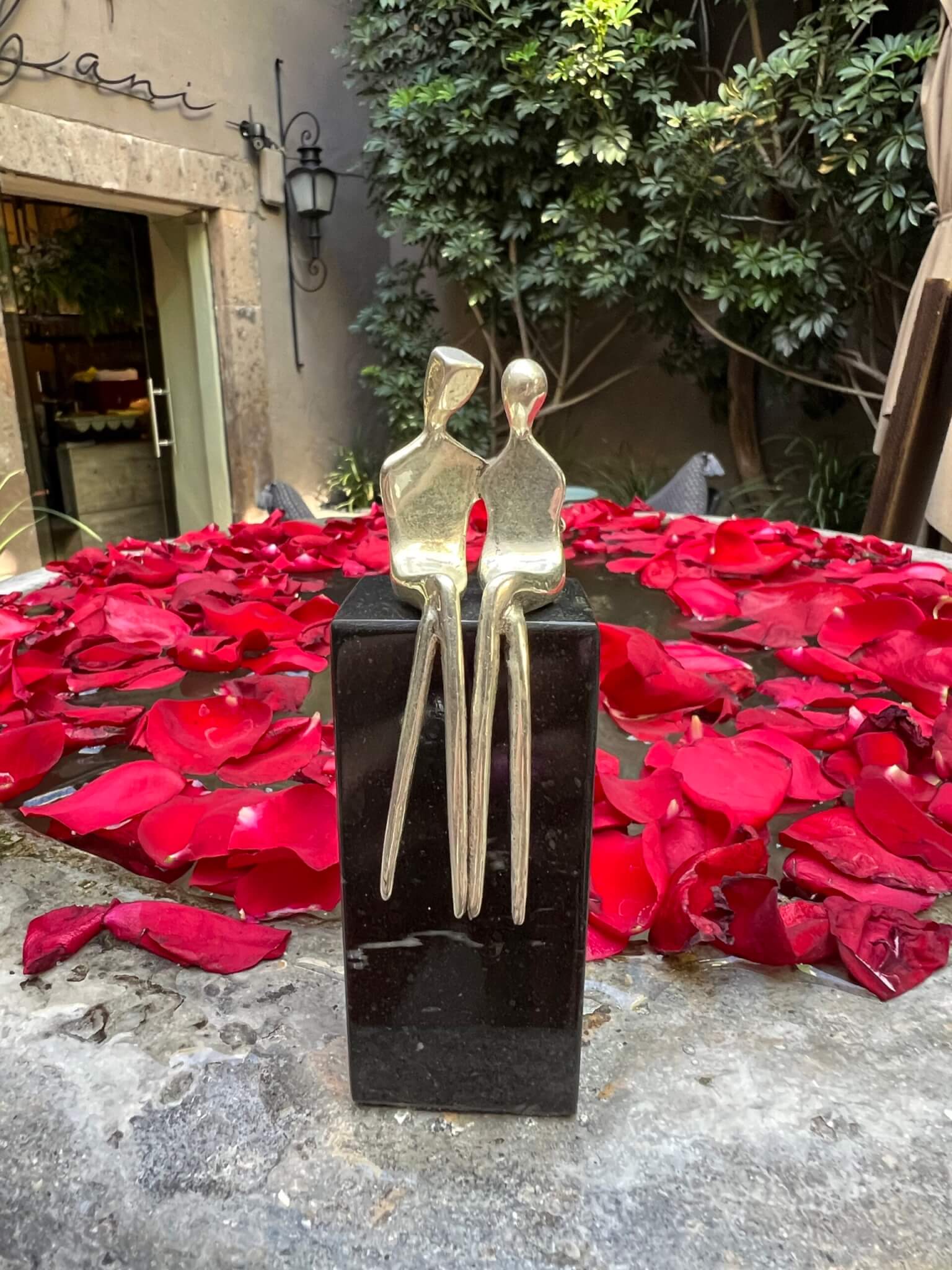 sterling silver anniversary couple sculpture by Yenny Cocq