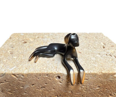 Lying down dog 2.5"