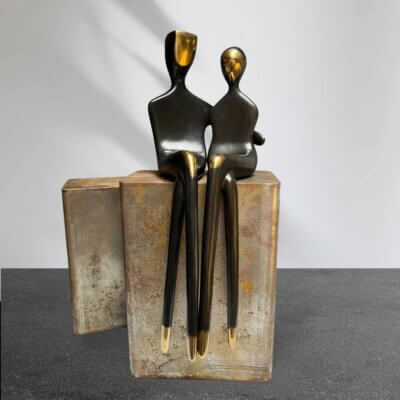 bronze couple sculpture