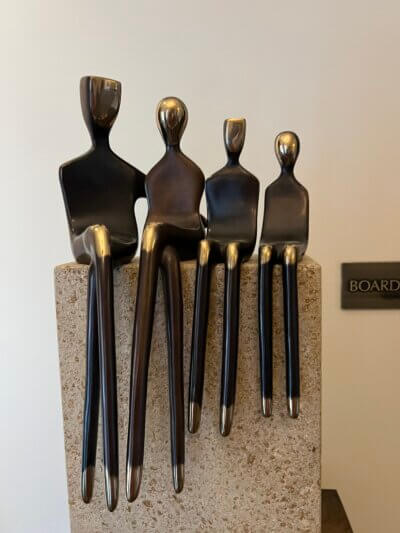 15" bronze family example